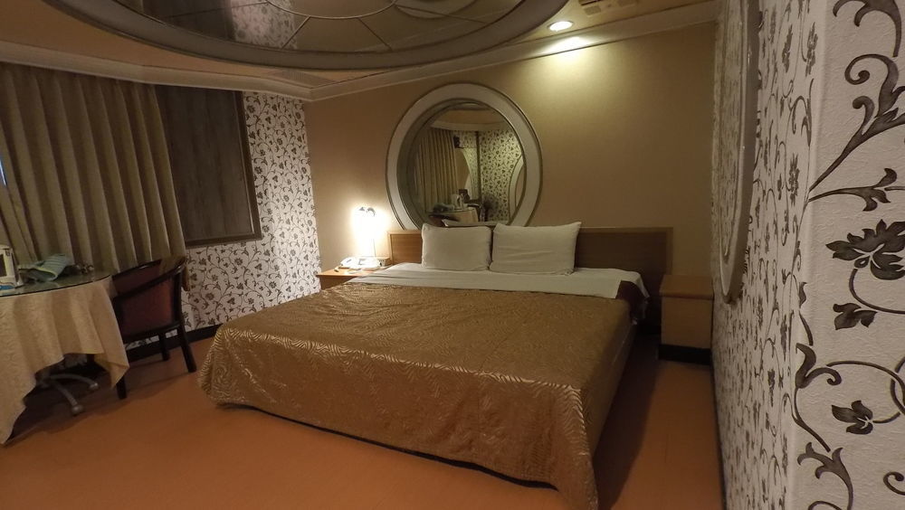 Shanghai Hotel Zhongli Esterno foto